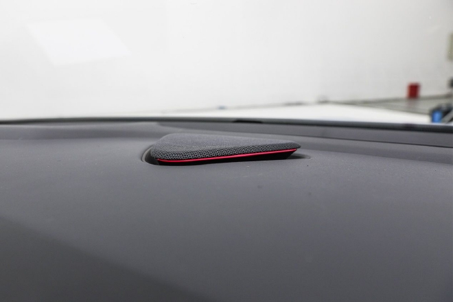 实拍岚图追光:岚图品牌的首款轿车