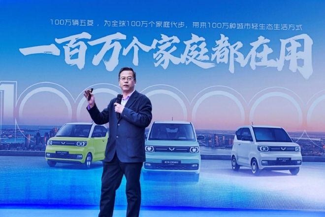 宏光MINIEV获2022年全球小型纯电汽车销量冠军