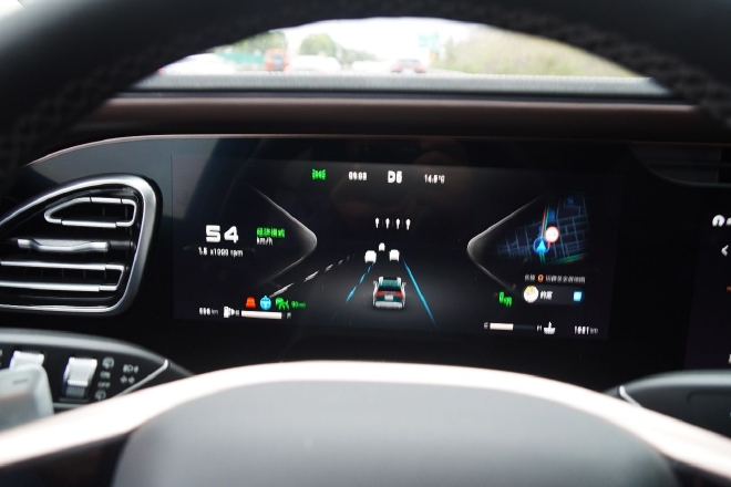 内饰/动力升级 全新一代揽月能否成为大家庭首选