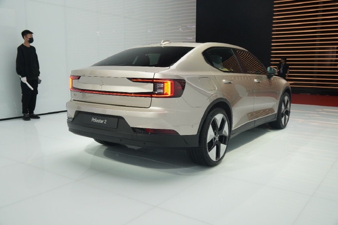 2023上海车展:全新极星3公布最新售价