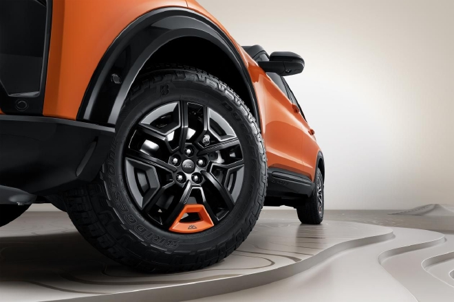 更强悍的探险者,可上昆仑!福特探险者昆仑巅峰版上海车展首发亮相