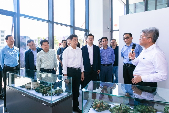 智能无人装备产业创新中心坦克历史展开展