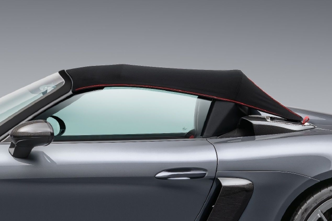 保时捷中置跑车又一力作:718 Spyder RS启动预售