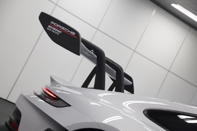 专为竞速而生 静态实拍保时捷911 GT3 RS