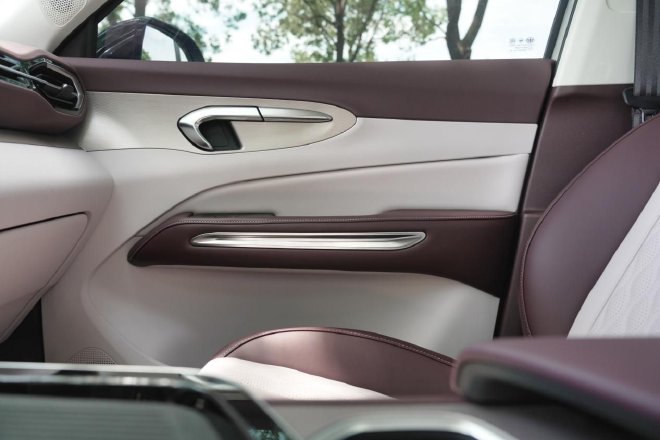 让家用场景更舒心 试驾一汽奔腾T90