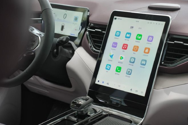 让家用场景更舒心 试驾一汽奔腾T90