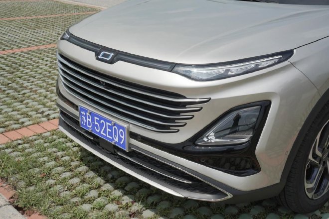 让家用场景更舒心 试驾一汽奔腾T90