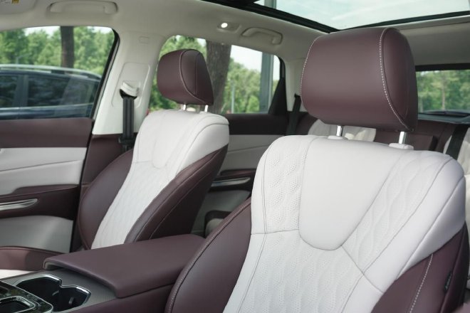 让家用场景更舒心 试驾一汽奔腾T90