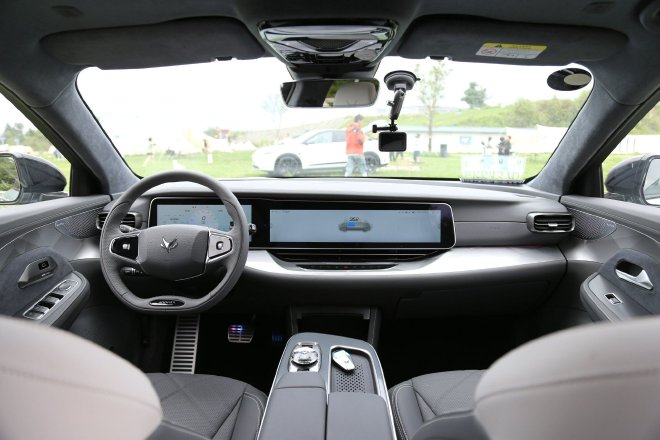 主打的就是一个健康 试极狐阿尔法S森林版