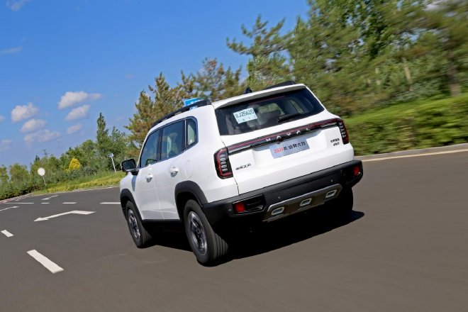 试驾2024款哈弗大狗 看城市精英玩转野趣