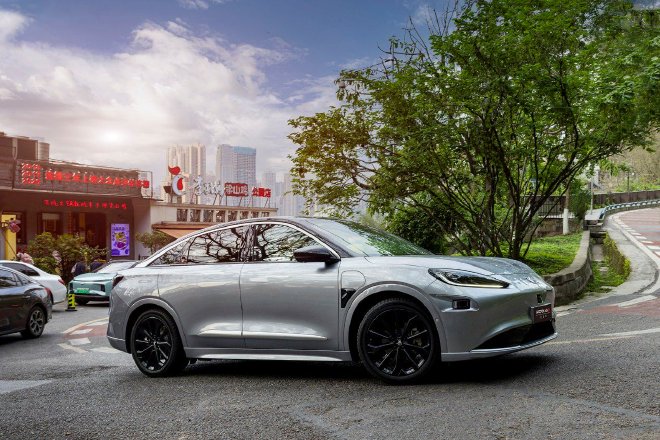 极狐阿尔法S 先行版城区NCA解锁京渝杭