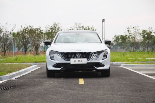 重燃法式浪漫 试驾东风标致新508L旗舰版