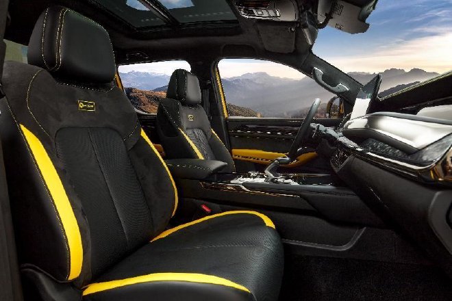 2023成都车展:山海炮性能版亮相 23款黑弹上市售价25.88万元