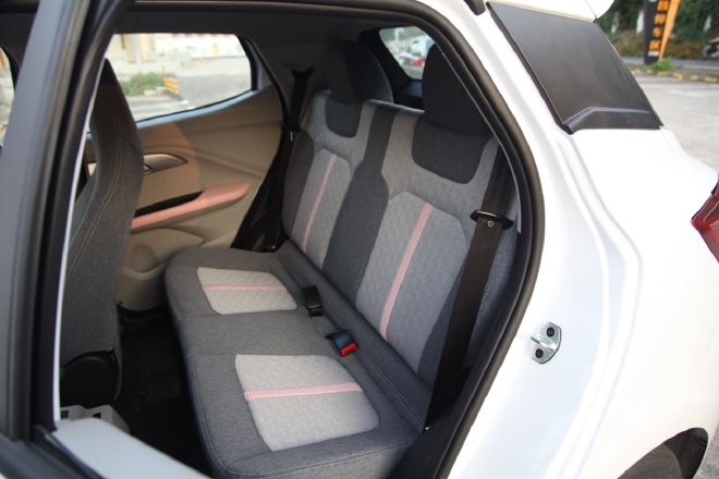 用科技严控品质 试驾易至EV3青春版及参观工厂