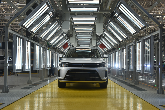 上市首月累计大定突破6万台 AITO问界新M7成“现象级”爆款