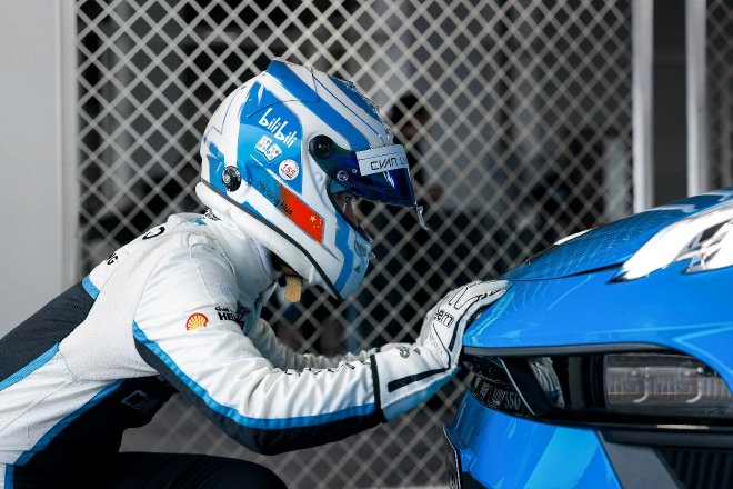 穆军:高性能车应该有中国的一席之地