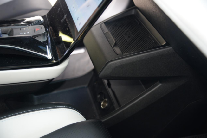 东风风神皓瀚HEV版试驾 年轻上班族的明智之选