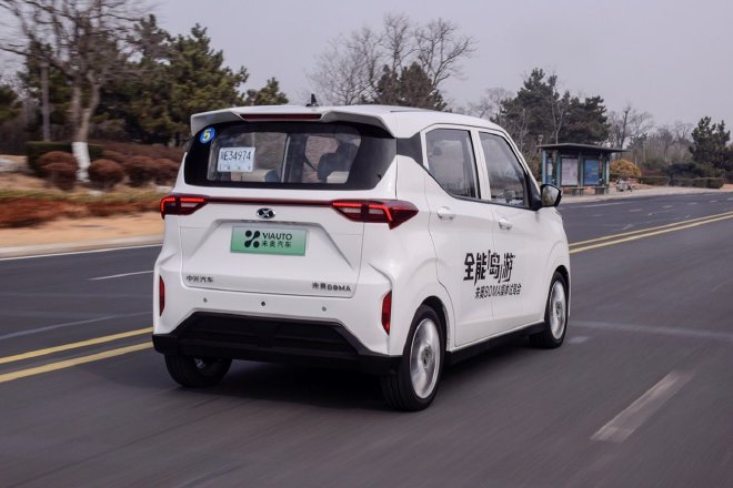 一台拥有大空间的纯电动微型车 试驾未奥BOMA