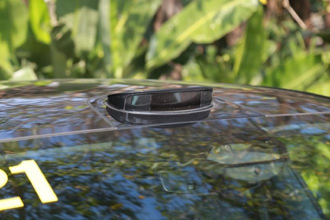 翩若“繁花”,试驾路特斯EMEYA