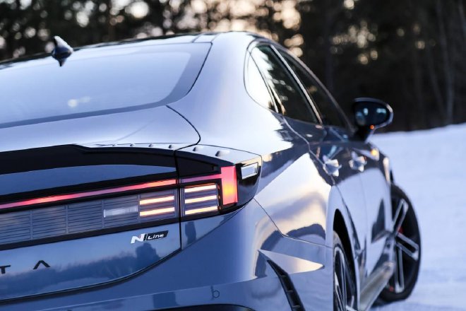 8AT上岗,融合N品牌基因 第十一代索纳塔预售15万冲不冲