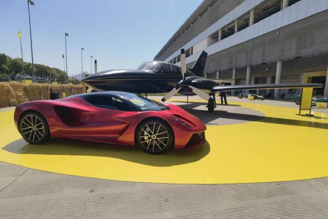 2024 LOTUS DAY暨路特斯用户赛道嘉年华启幕