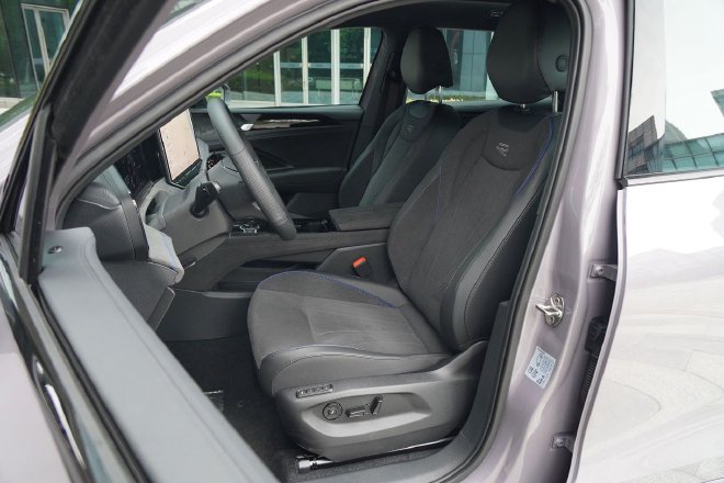 80万以内最智能的油车? 抢先体验上汽大众途观L Pro