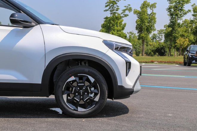 试驾全新起亚索奈 城市通勤的绝佳伴侣