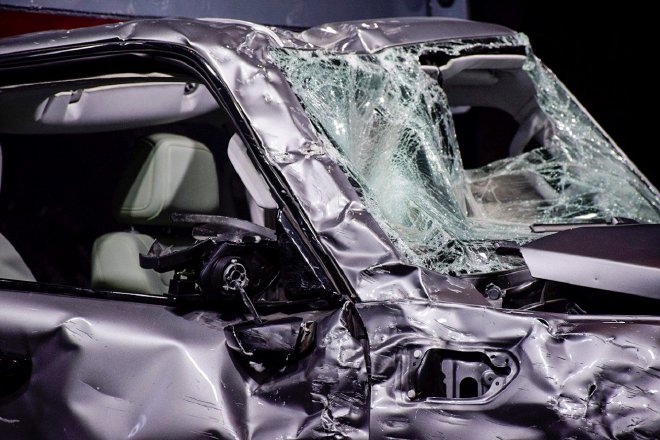 如何给你满满的安全感?解析测试后的全新BJ40刀锋英雄版