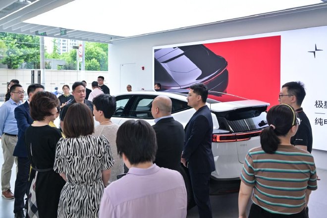 极星品牌体验中心上海开幕 迈向豪华电动汽车的新阶段