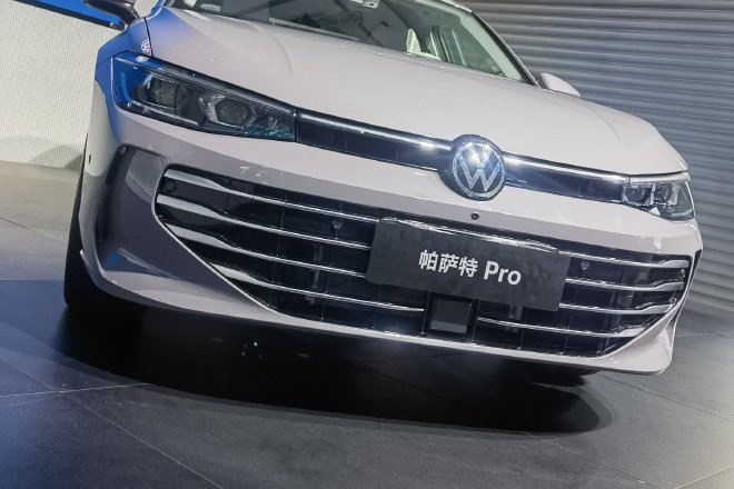 年轻气场全开,实拍上汽大众帕萨特Pro