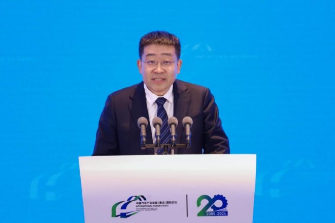 国家发展和改革委员会产业发展司副司长 霍福鹏