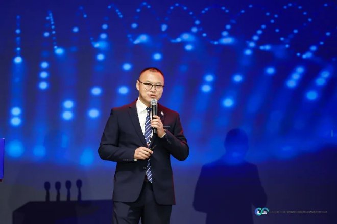 车聚生态、智联未来,2024中国郑州汽车大会暨智能网联汽车大赛隆重开幕