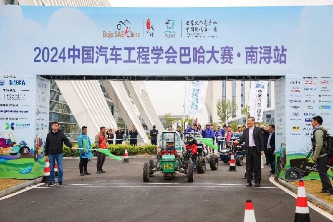 专访捷氢科技侯中军先生:氢能巴哈赛车背后的科技力量与产业展望