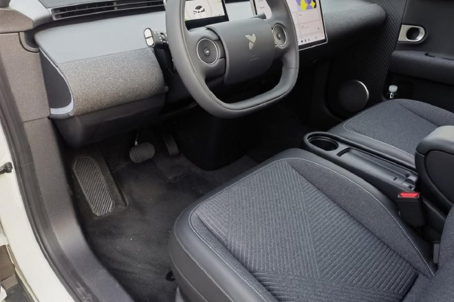 不低调的小可爱,试驾firefly萤火虫