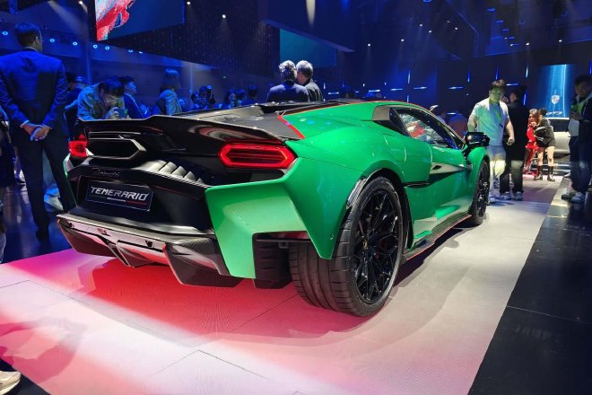 2025上海车展:AUDI E5 Sportback领衔众多新车亮相大众集团之夜