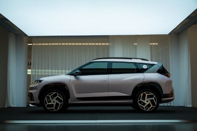 北京现代首款纯电平台SUV ELEXIO全球首秀