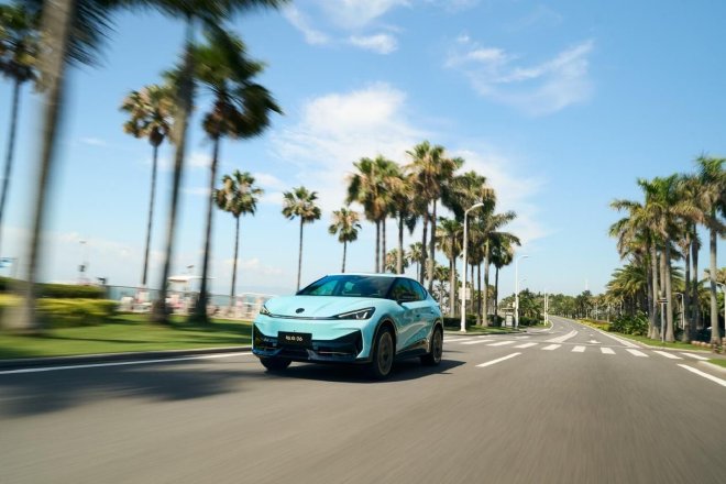 智能电动轿跑 ID.与众06 体验不一样的VW