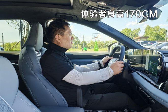 主打“精智感” 试驾一汽奥迪Q6L e-tron