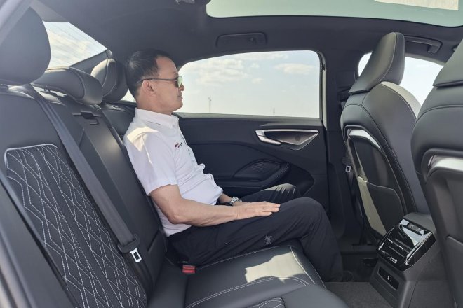 再造一个同级标杆 抢先体验一汽奥迪A5L
