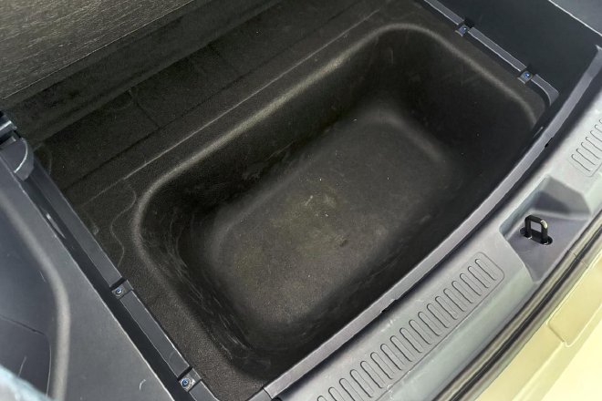 越级实力重新定义A0级纯电家轿 静态体验极狐T1