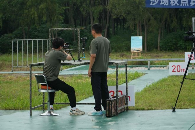 枪击+坦克碾压!鲁班电池2.0这次扛得住吗?