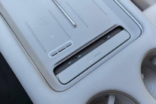 深耕精致市场 试驾新一代智己LS6