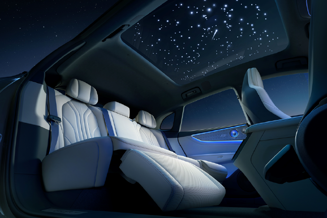 焕新极氪001正式上市,猎装车“销冠”再升级!