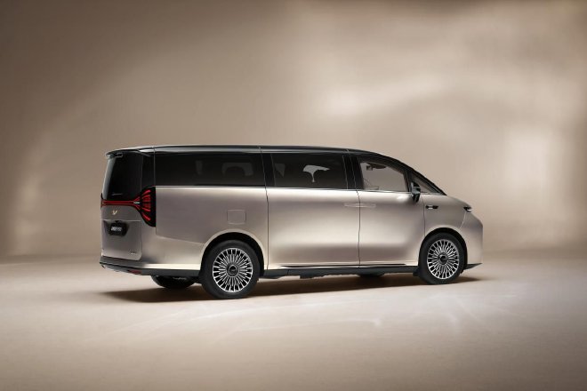 吉利银河首款增程车 银河V900官图曝光