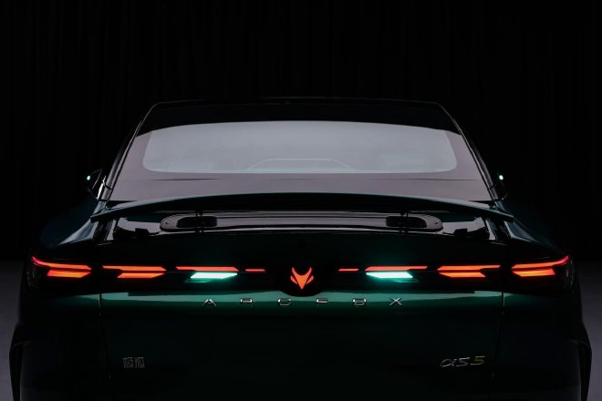 极狐全新阿尔法S5官图发布 将于3月1日开启预售