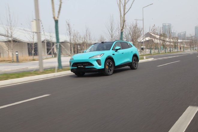 智驾辅助超级优秀 抢先试驾风云T9L四驱版