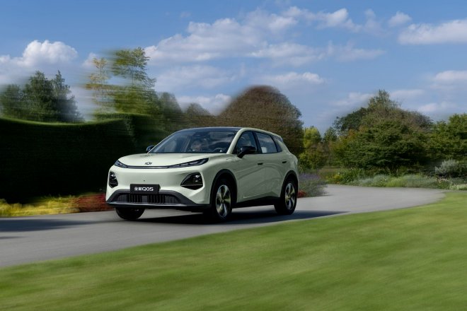 长安启源A06/Q05新车型上市 售价8.99万起