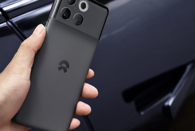 车厂造手机,手机厂造汽车 是双向奔赴,还会殊途同归