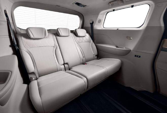 全新魏牌高山内饰首发 符合时下流行设计