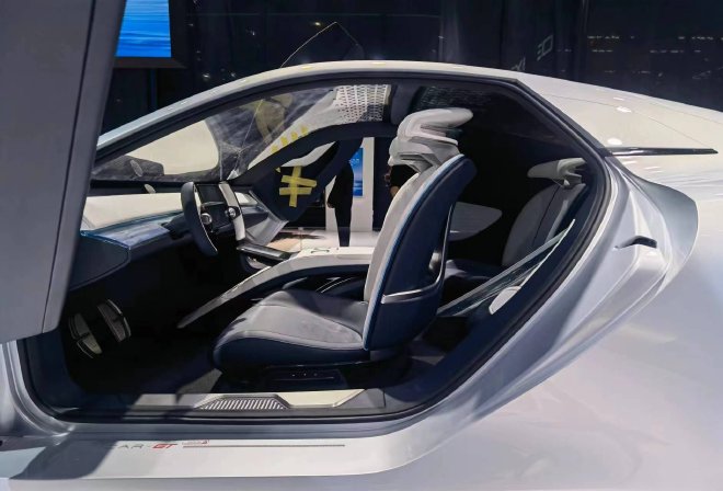 2023广州车展探馆:iCAR 03以及iCAR GT实车